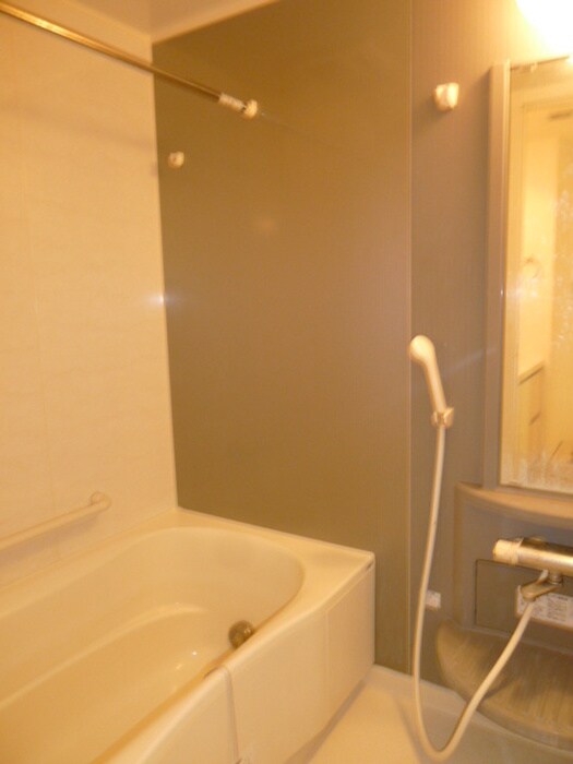 物件内観写真12　(バス／シャワールーム等)