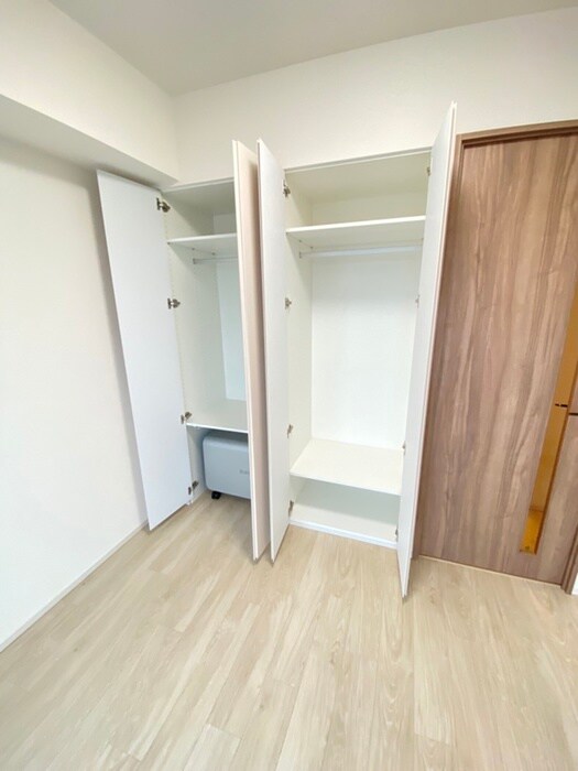 物件内観写真12　(収納)