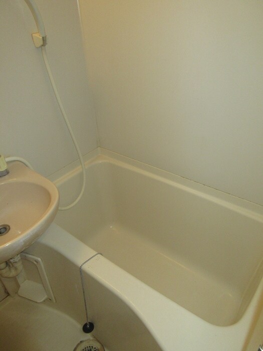 物件内観写真12　(バス／シャワールーム等)