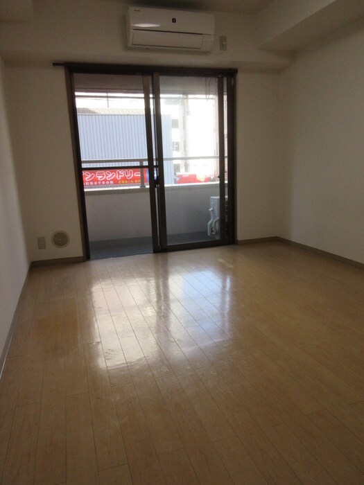 物件内観写真18　(居室)