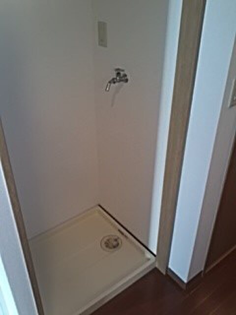 物件内観写真20　(洗濯機置場)