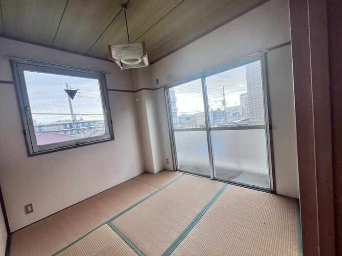 物件内観写真8　(居室)