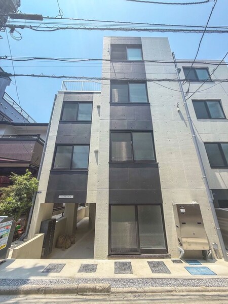 シャテロ三河島外観写真