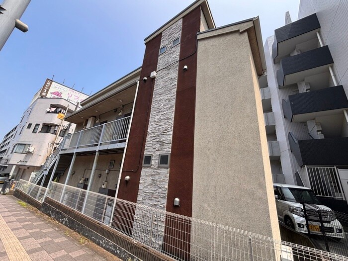 物件外観写真5　(外観写真)