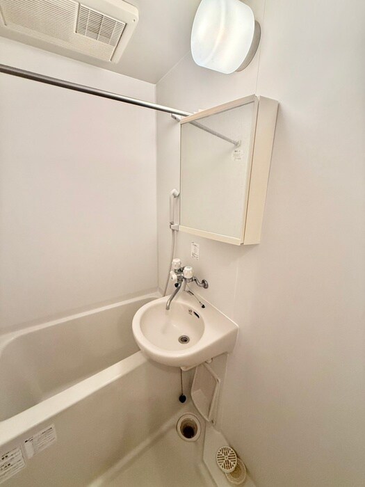 物件内観写真19　(洗面)