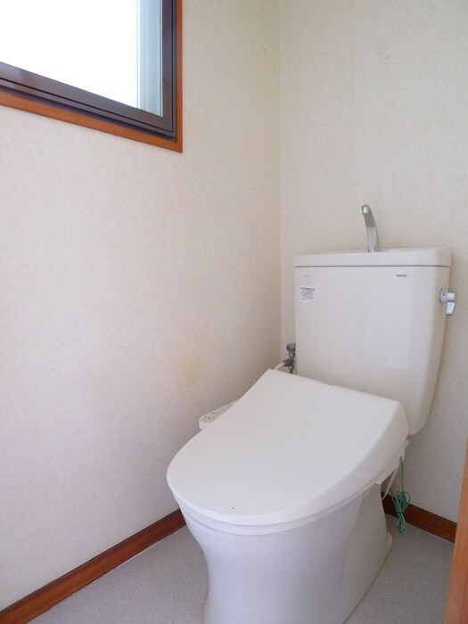 物件内観写真19　(トイレ)