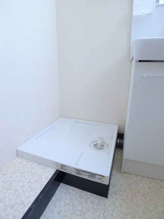 物件内観写真20　(洗濯機置場)