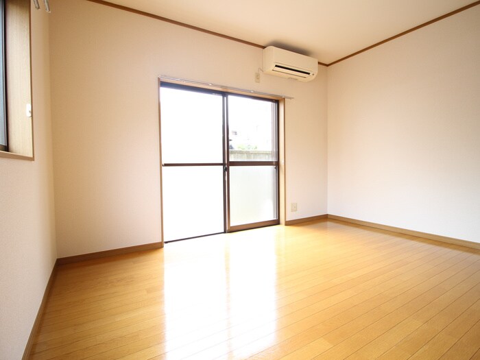 物件内観写真18　(居室)