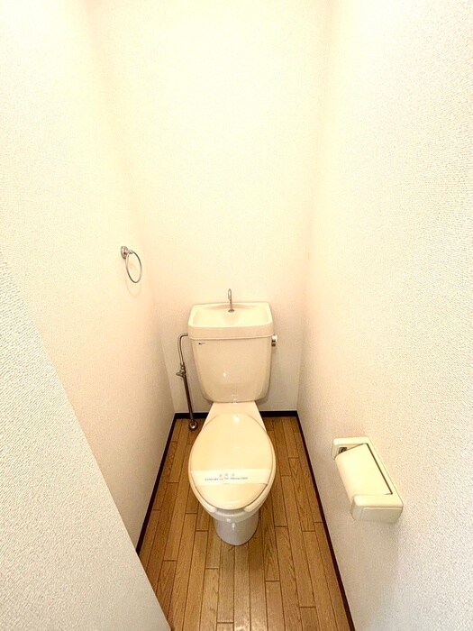 物件内観写真13　(トイレ)