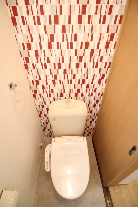 物件内観写真12　(トイレ)