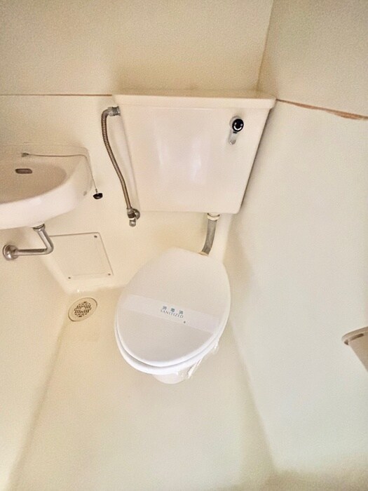 物件内観写真14　(トイレ)