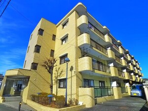 ヴィラアデュサム外観写真