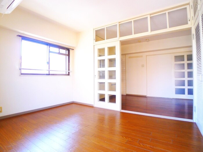 物件内観写真6　(居室)