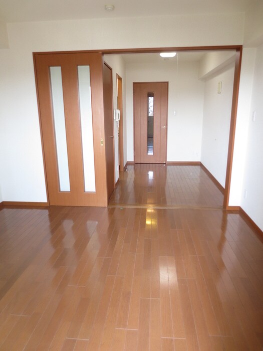 物件内観写真9　(居室)