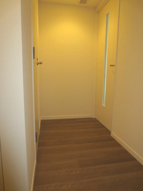 物件内観写真15　(廊下)