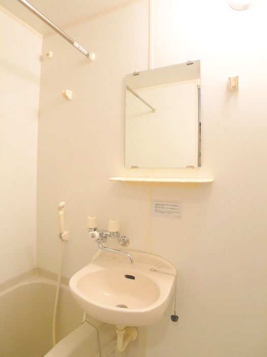 物件内観写真11　(洗面)