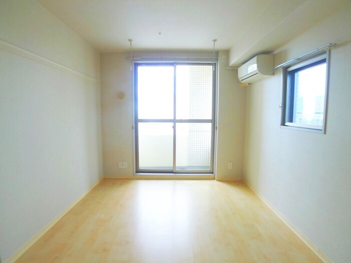 物件内観写真15　(居室)