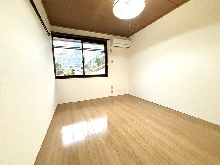 メゾンドエメラルドの居室