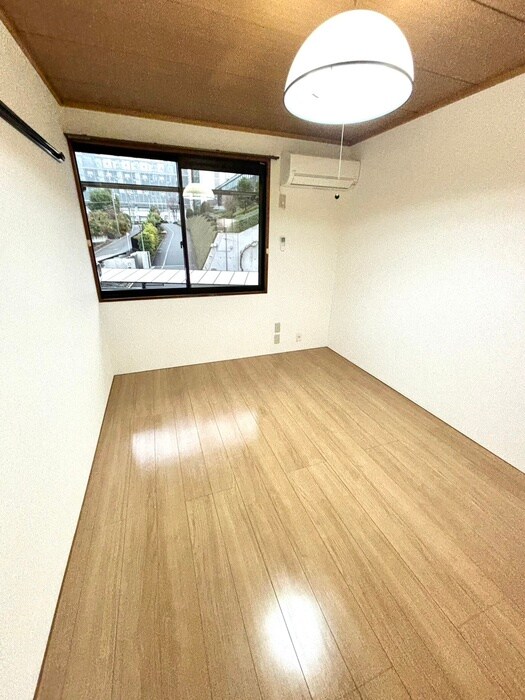 メゾンドエメラルドの居室