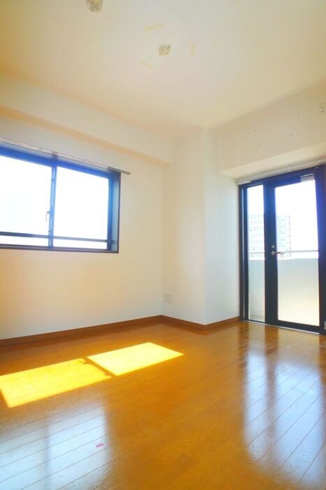 物件内観写真11　(居室)