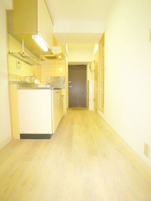 物件内観写真22　(廊下)