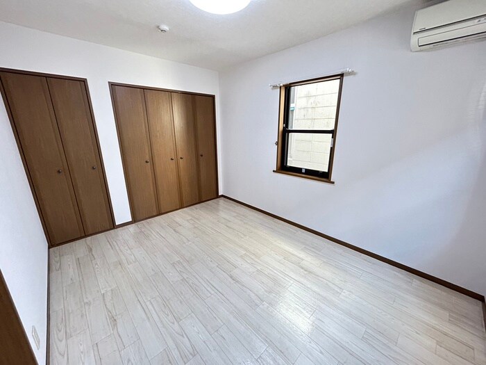 物件内観写真9　(居室)