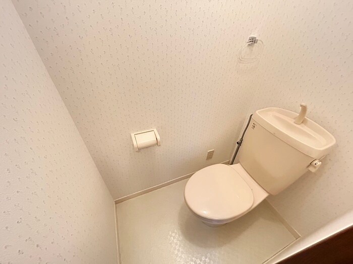 物件内観写真15　(トイレ)