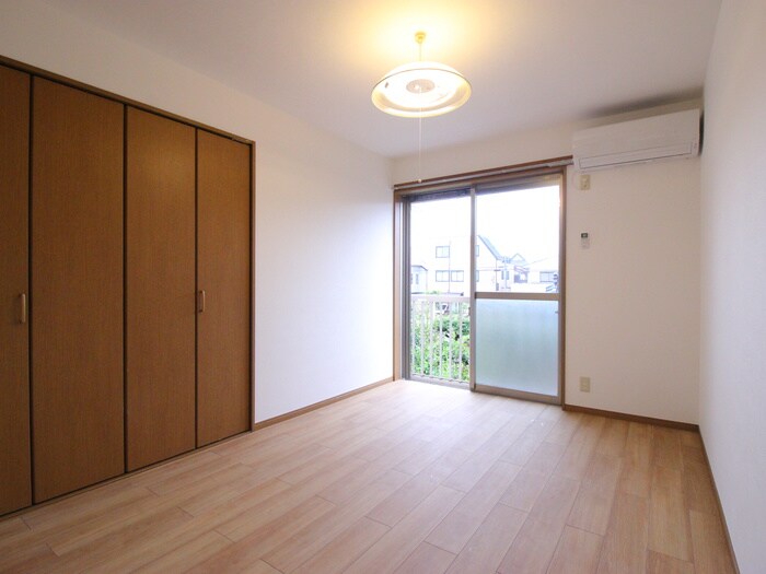 物件内観写真7　(居室)