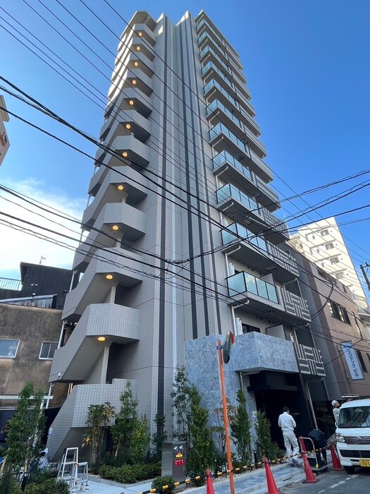 物件外観写真1　(建築中)