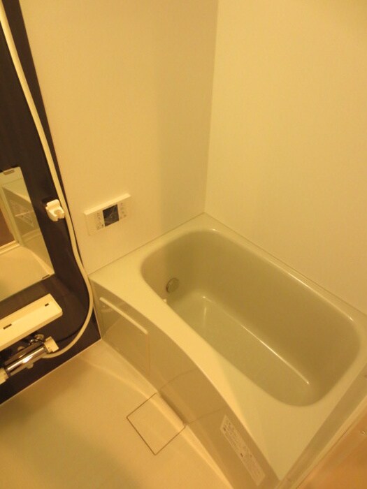 物件内観写真8　(バス／シャワールーム等)