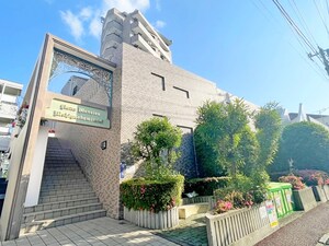 ﾗｲｵﾝｽﾞﾏﾝｼｮﾝ西が丘南(403)外観写真