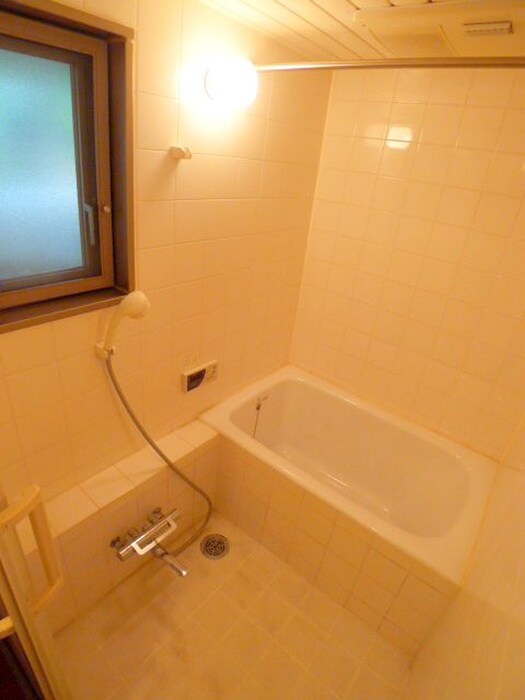 物件内観写真9　(バス／シャワールーム等)