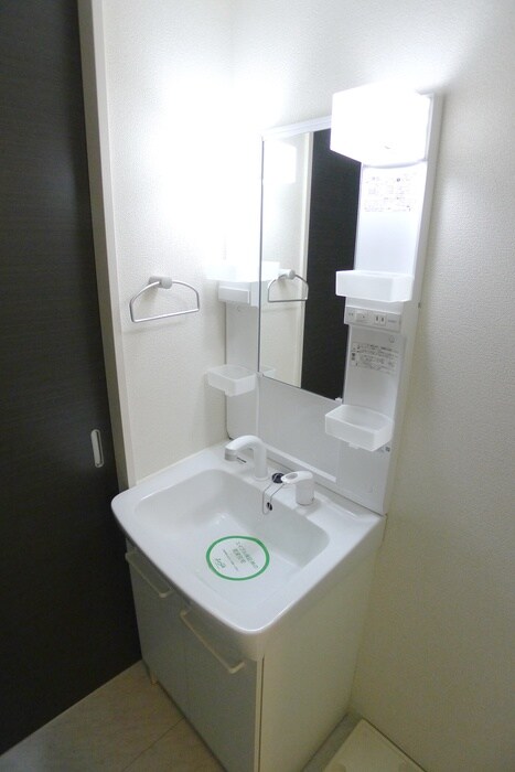 物件内観写真12　(洗面)