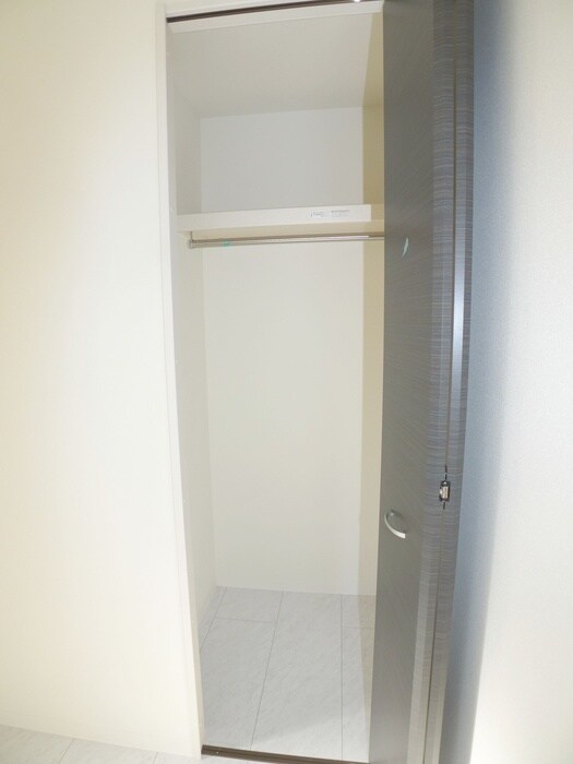 物件内観写真21　(収納)