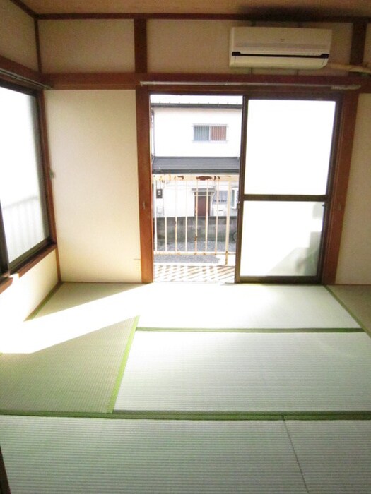 物件内観写真12　(居室)