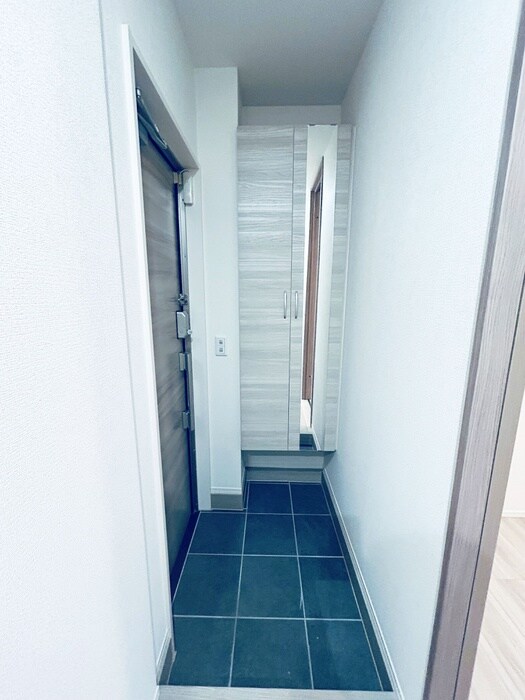 物件内観写真19　(玄関)