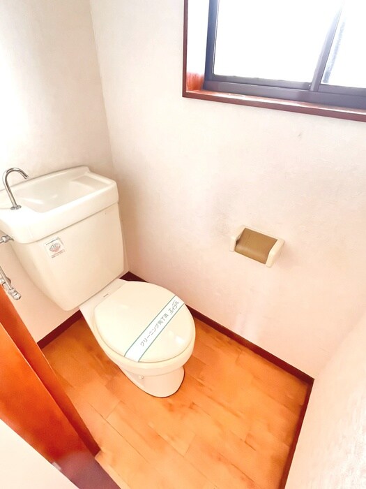 物件内観写真15　(トイレ)