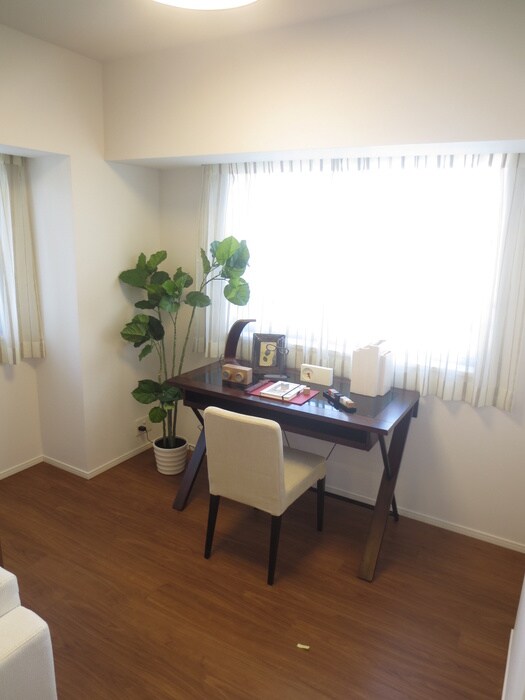 物件内観写真14　(居室)