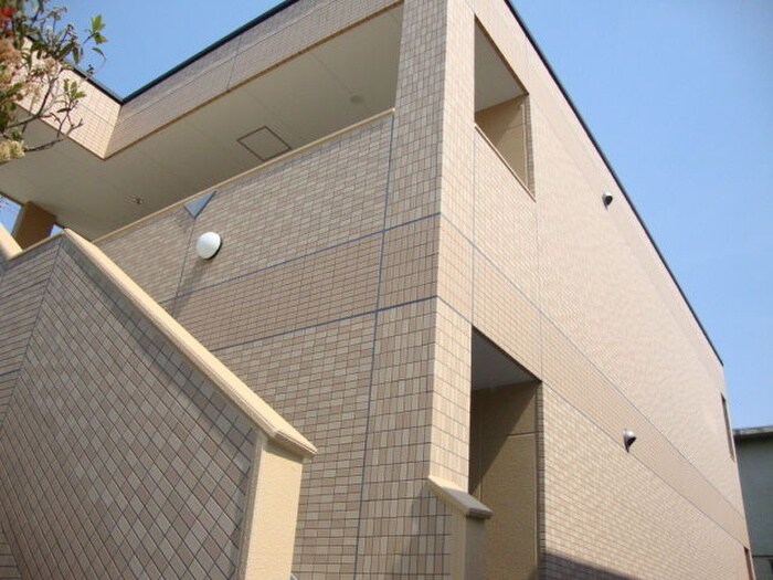 物件外観写真3　(外観写真)