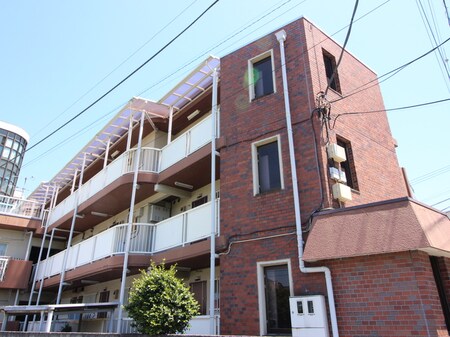 春山ハイツ外観写真