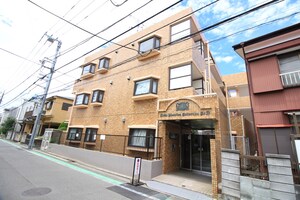 ﾗｲｵﾝｽﾞﾏﾝｼｮﾝ白楽第２(301)外観写真