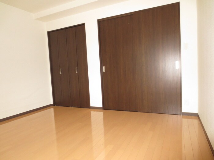 物件内観写真16　(居室)