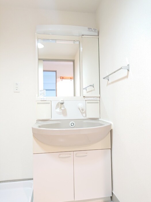 物件内観写真12　(洗面)