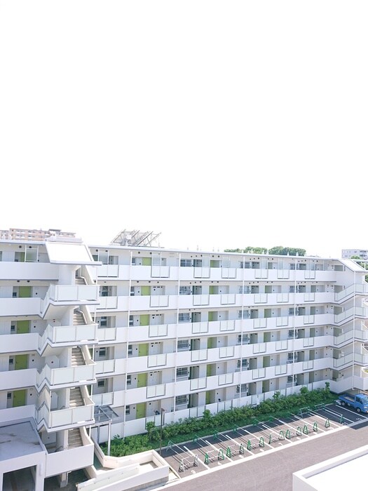 物件内観写真21　(室内からの展望)