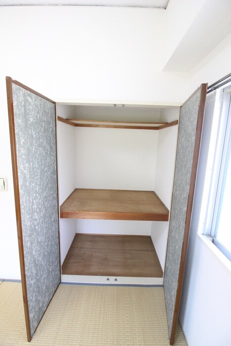 物件内観写真20　(収納)