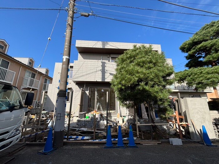 物件外観写真2　(外観写真)