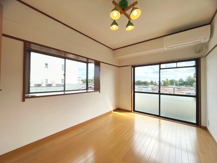 若尾レジデンスの居室