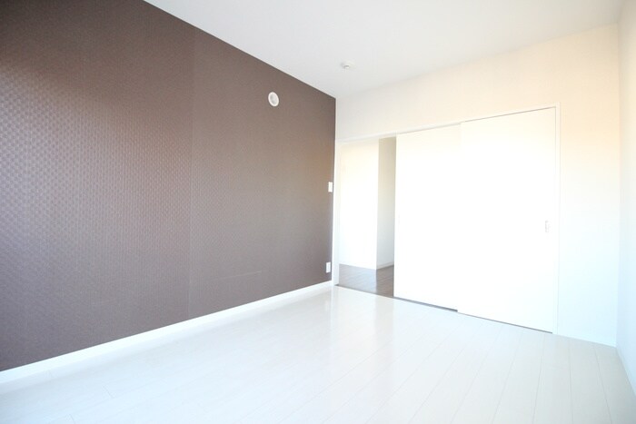 物件内観写真10　(居室)