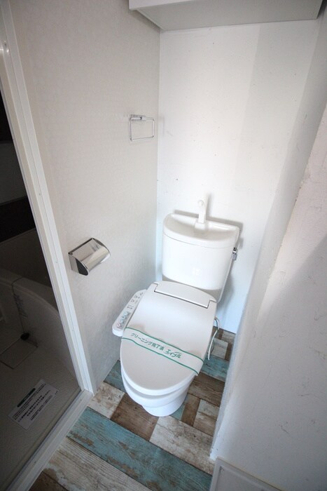 物件内観写真16　(トイレ)