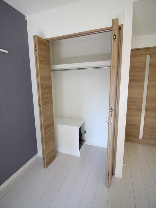 物件内観写真8　(収納)